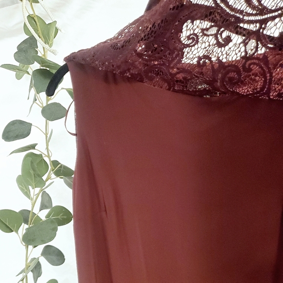 R&M RICHARDS Sequined Metallic Lace Capelet Dress in Merlot Asymmetric Poncho 8 - Picture 8 of 12